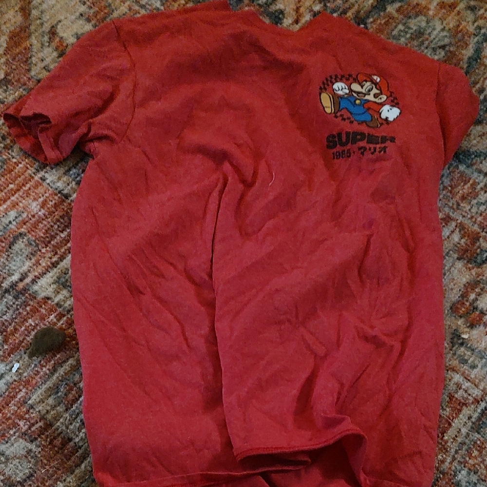 Super Mario Red Graphic T-Shirt Size Small For Women